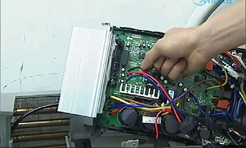 江汉美的空调电话是多少